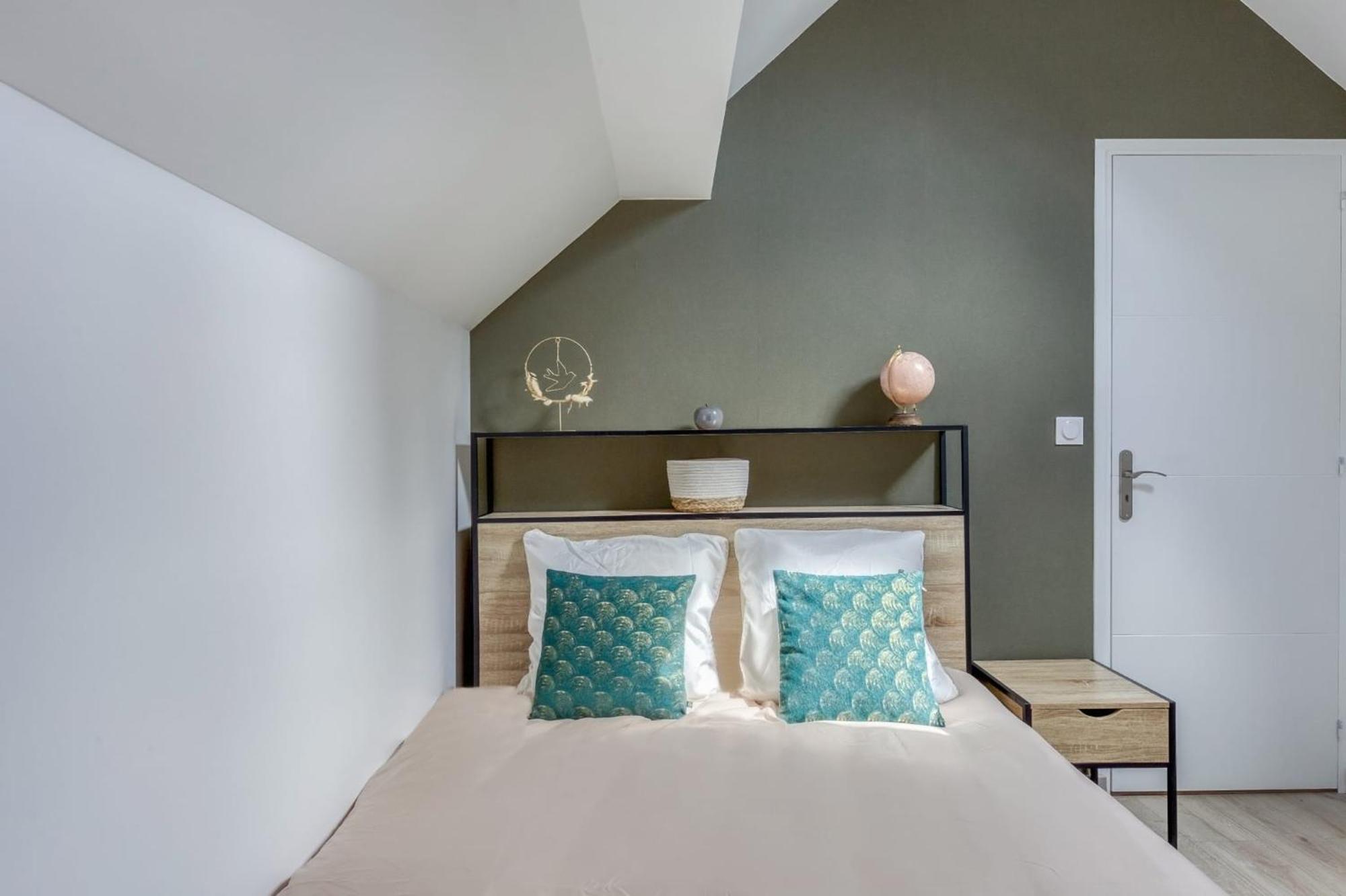 Joli Appartement De Vacances Ecouen Bagian luar foto