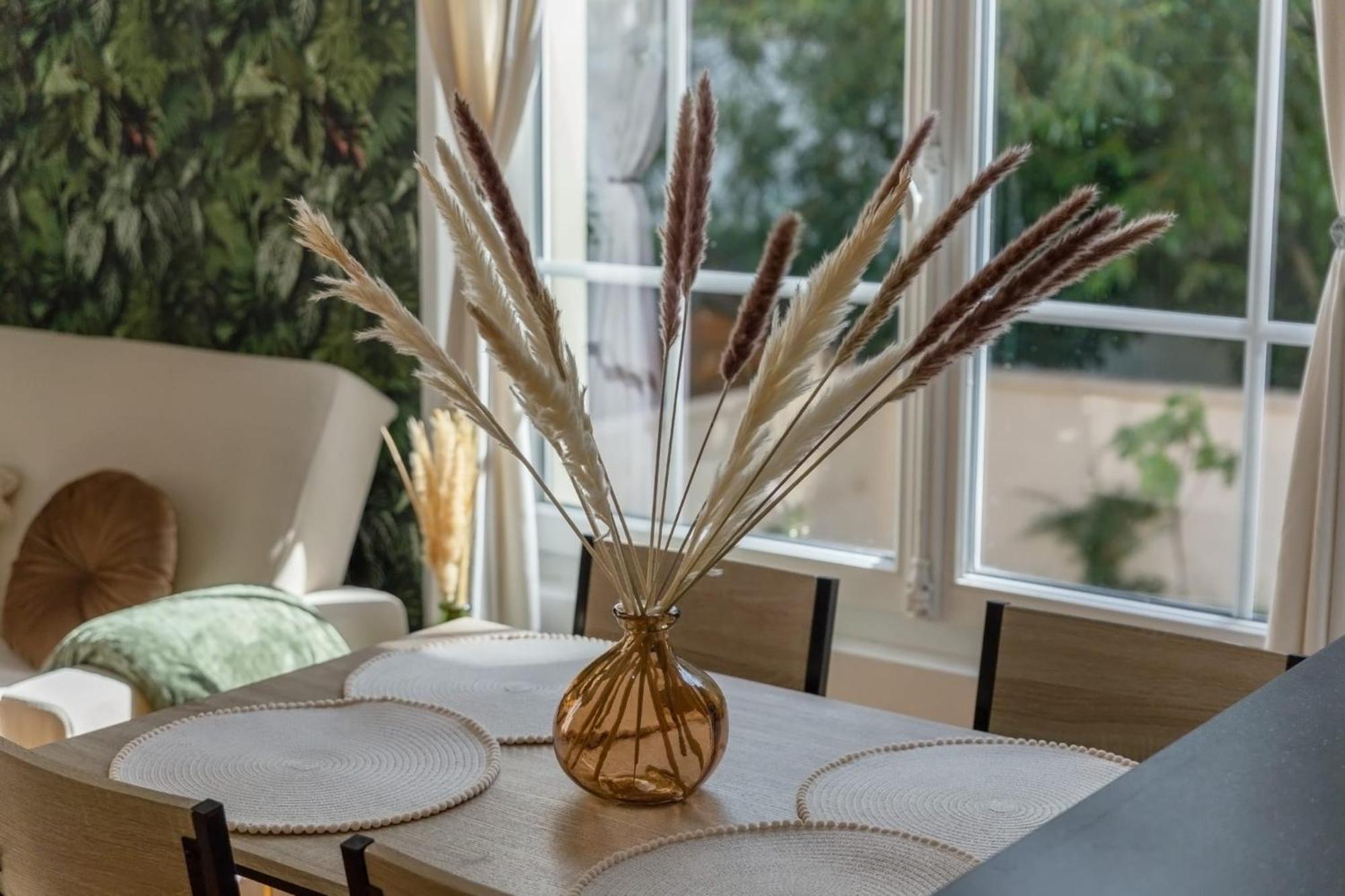 Joli Appartement De Vacances Ecouen Bagian luar foto