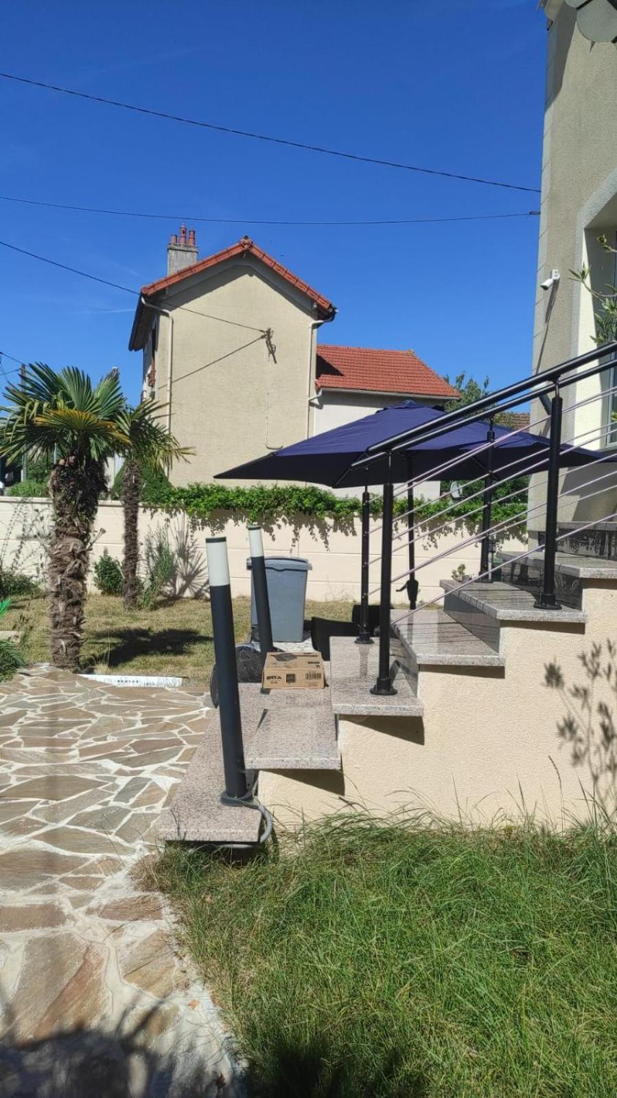 Joli Appartement De Vacances Ecouen Bagian luar foto